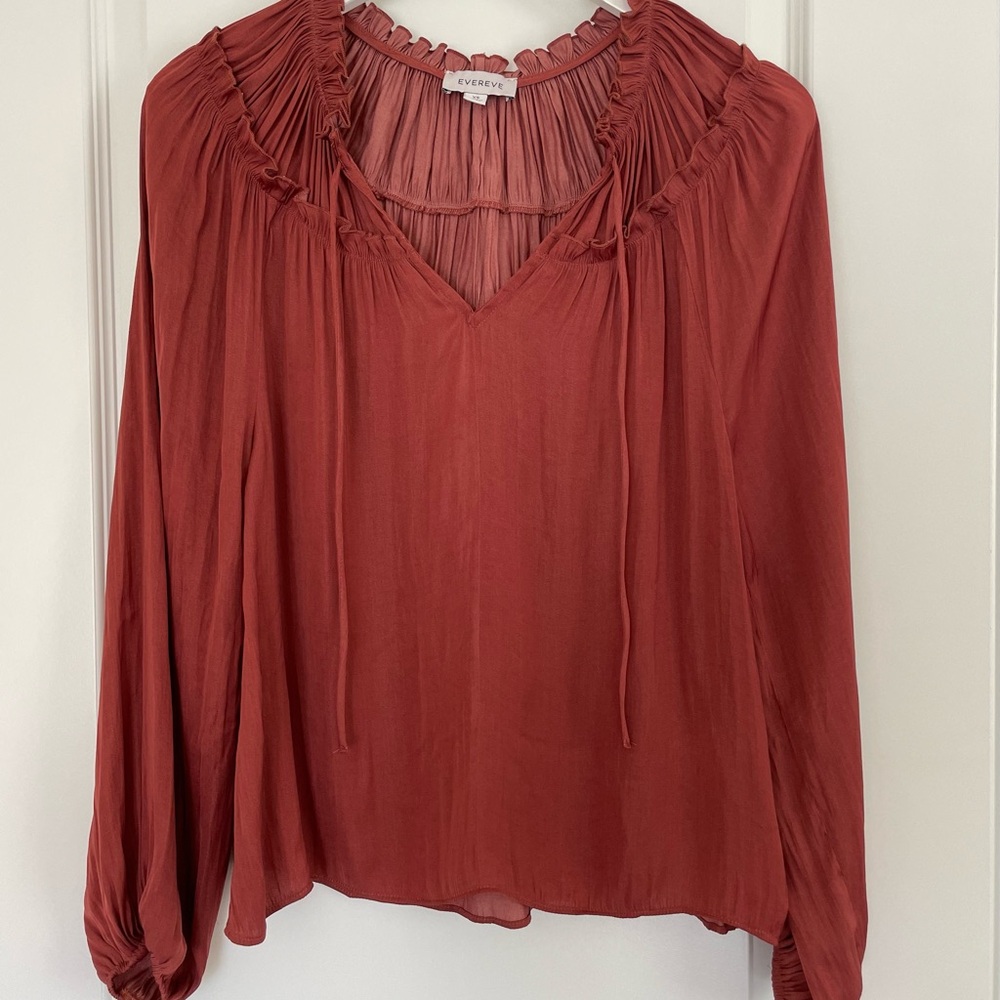 Evereve Reverence Satin top